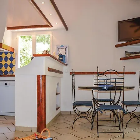 Two-bedroom Holiday In Ste Lucie De P.vecchio